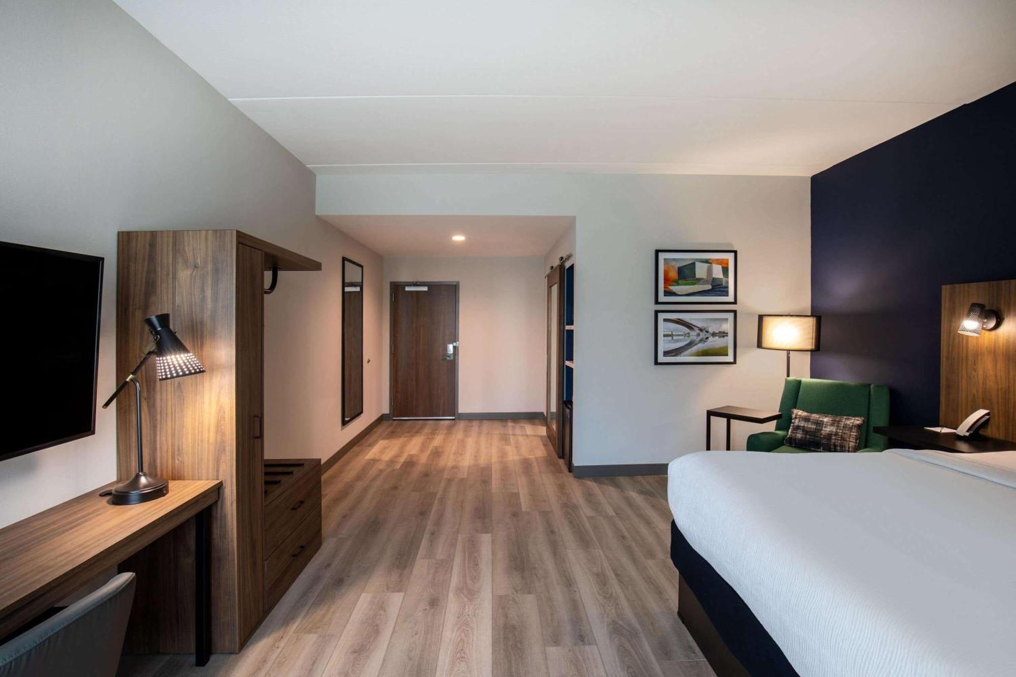 La Quinta Inn & Suites By Wyndham Chattanooga Downtown/South Екстер'єр фото