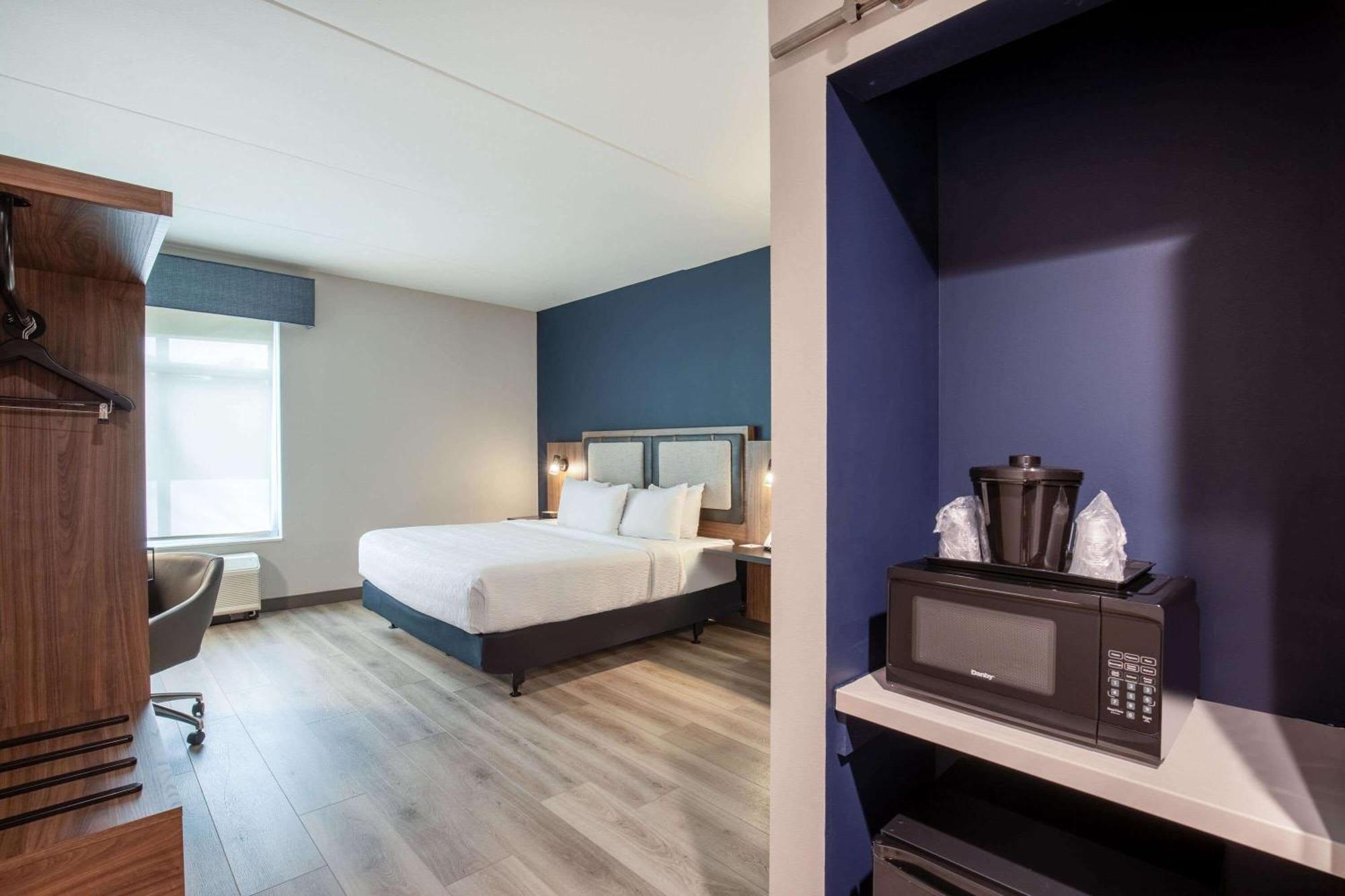 La Quinta Inn & Suites By Wyndham Chattanooga Downtown/South Екстер'єр фото