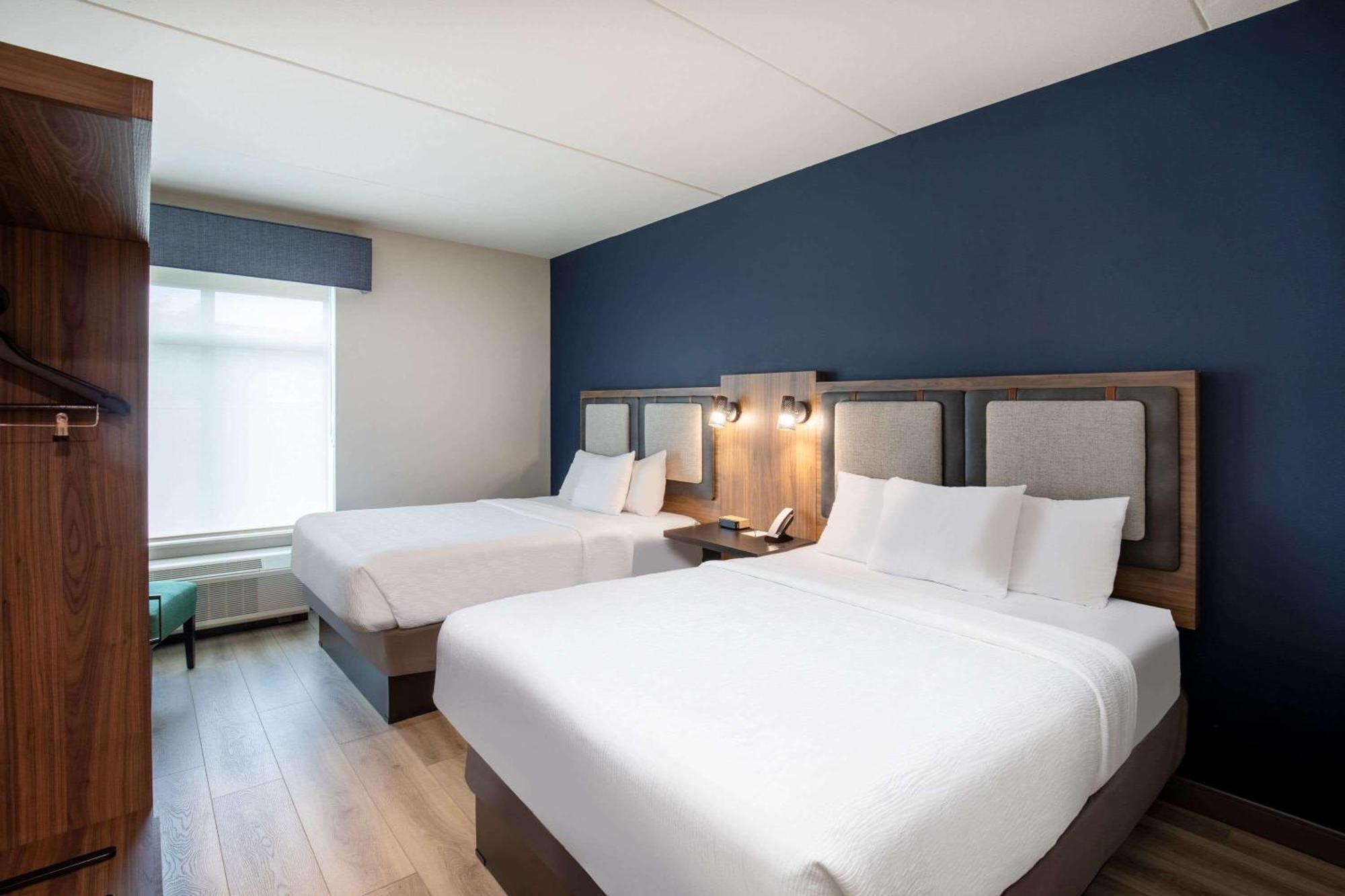 La Quinta Inn & Suites By Wyndham Chattanooga Downtown/South Екстер'єр фото