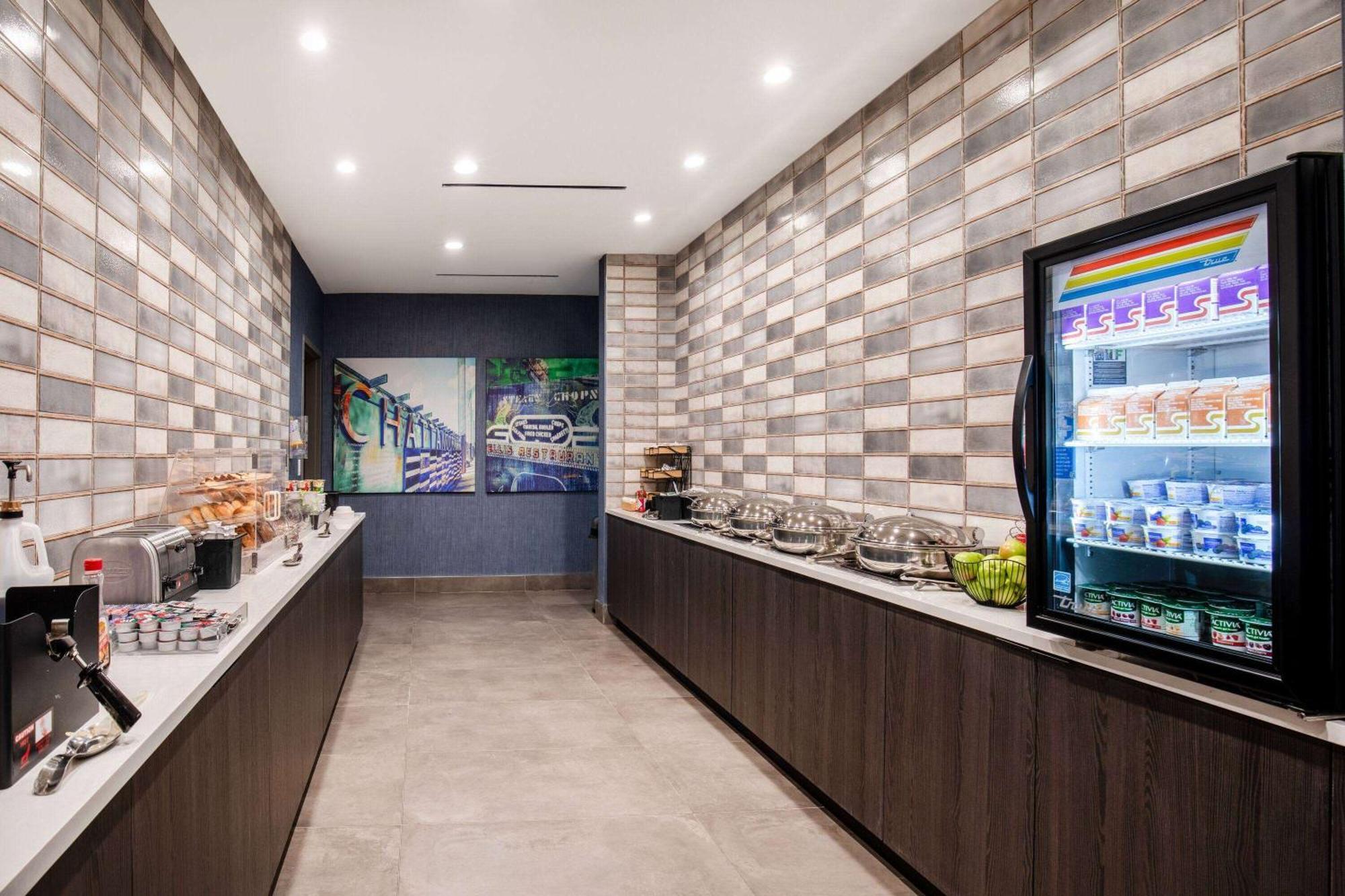 La Quinta Inn & Suites By Wyndham Chattanooga Downtown/South Екстер'єр фото
